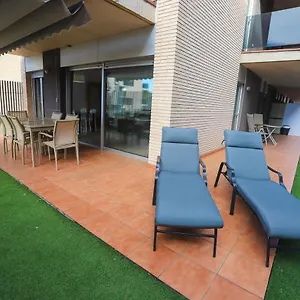 different-paradis-village-families.top-hotels-tarragona.com/
